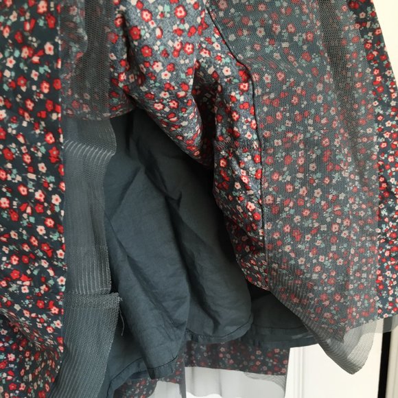 AEO Grey Strapless Floral Dress with Boning - Picture 6 of 8